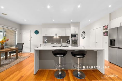 Property photo of 13 Banjo Paterson Drive Pakenham VIC 3810