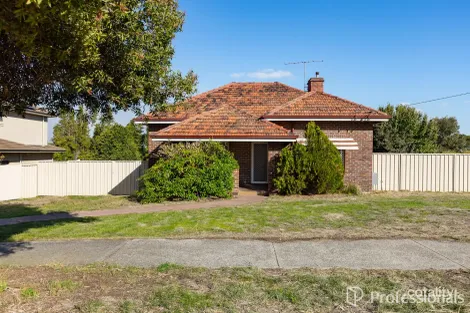 11 Ellesmere St, North Perth, WA 6006