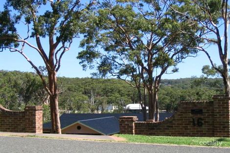 16 Casson Ave, Eleebana, NSW 2282