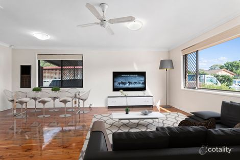 Property photo of 7 Robinson Close Lurnea NSW 2170