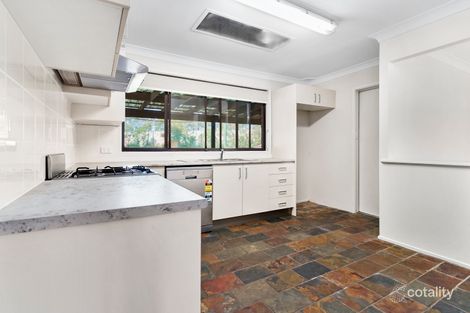 Property photo of 7 Robinson Close Lurnea NSW 2170