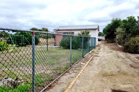 Property photo of 32 Amber Street Katanning WA 6317