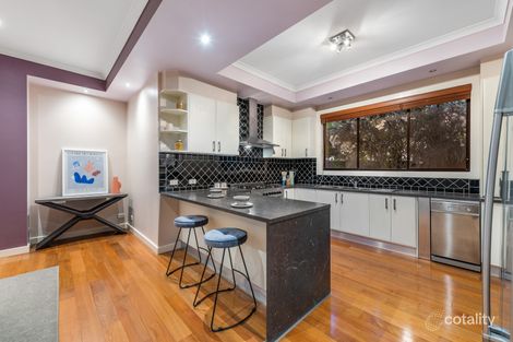 Property photo of 6 The Parks Hillside VIC 3037