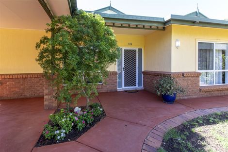 Property photo of 32 Eagle Court Desert Springs NT 0870