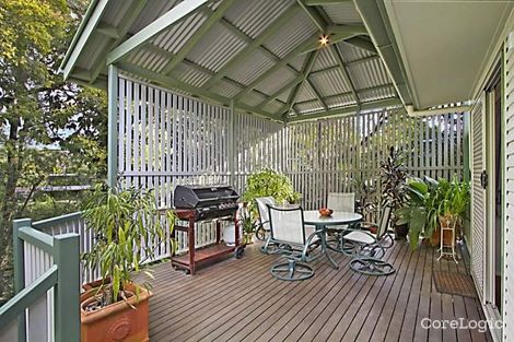 Property photo of 8 Darreba Street Kenmore QLD 4069