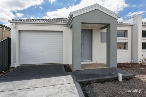 4 Harper St, Melton South, VIC 3338