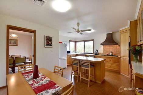 Property photo of 3 Camino Court Glen Waverley VIC 3150