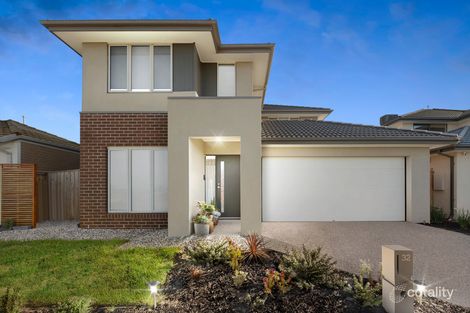 Property photo of 32 Otterham Way Werribee VIC 3030