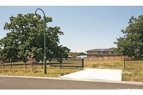 Property photo of 4 Hilda Way Cranbourne VIC 3977