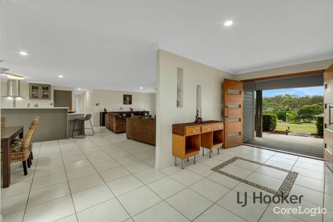 Property photo of 17 Ronald Crescent Benaraby QLD 4680