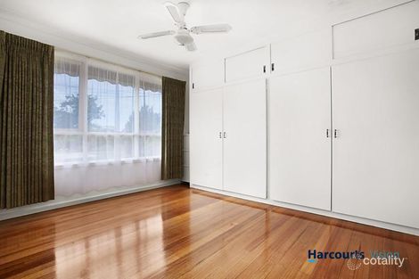 Property photo of 3 Wingara Avenue Keilor East VIC 3033