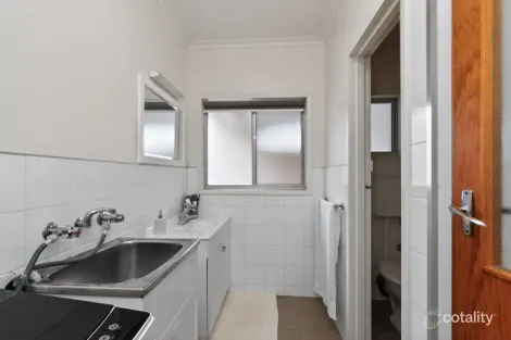 Property photo of 1 Koroit Street Warrnambool VIC 3280