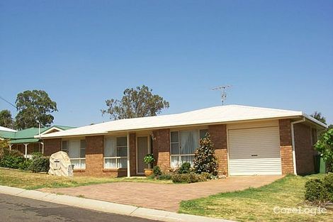 Property photo of 8 Nolan Court Darling Heights QLD 4350