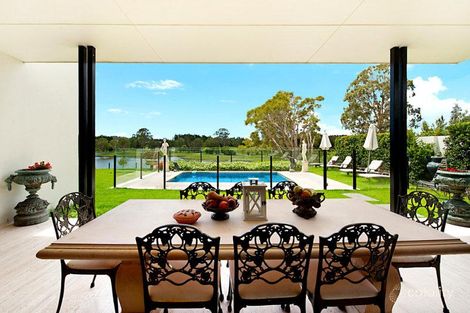 3a The Dress Cir, Benowa, QLD 4217