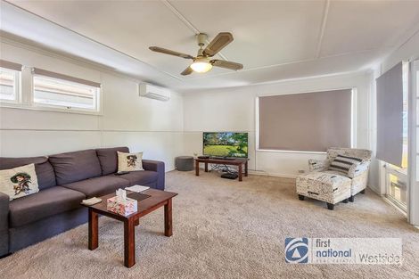 Property photo of 25 Duncan Street Riverview QLD 4303