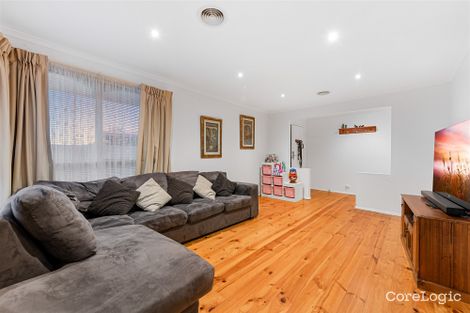 Property photo of 31 Angelique Grove Albanvale VIC 3021