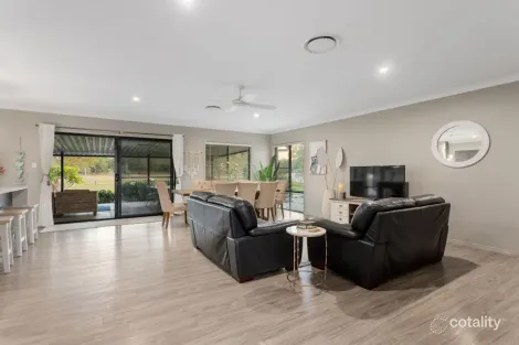 Property photo of 47 White Gums Road Hatton Vale QLD 4341