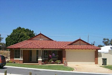 Property photo of 33 Bowmore Drive Wanneroo WA 6065