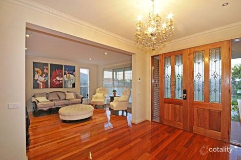 Property photo of 12 St Albans Street Mount Waverley VIC 3149