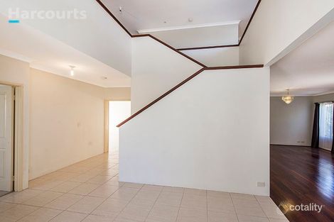 Property photo of 54 St Fillans Bend Wanneroo WA 6065