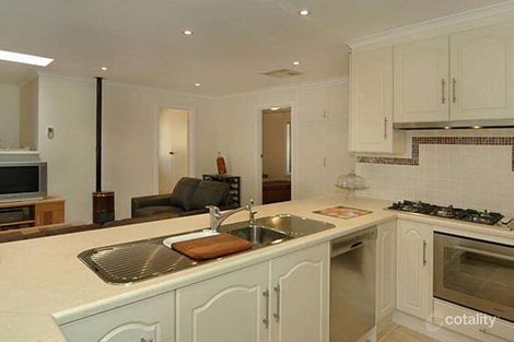 13 Zenobia Cres, Modbury North, SA 5092