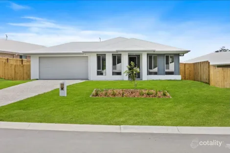 26 Hamilton Rd, Woodford, QLD 4514