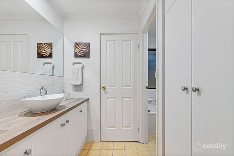 Property photo of 6 Oakley Road Aberfoyle Park SA 5159