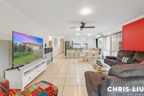Property photo of 34 Stoneleigh Way Holmview QLD 4207