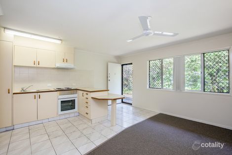 Property photo of 13 Walton Street Southport QLD 4215