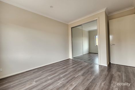 Property photo of 51 Wollahra Rise Wyndham Vale VIC 3024