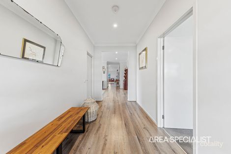 Property photo of 17 Bunyip Drive Drouin VIC 3818