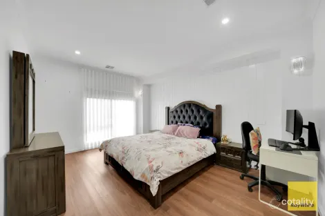 Property photo of 28 Bronze Street Tarneit VIC 3029