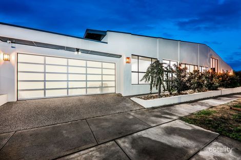 Property photo of 6 Brentwick Drive Craigieburn VIC 3064