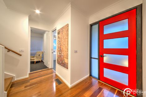 Property photo of 28 McNabb Street Berwick VIC 3806