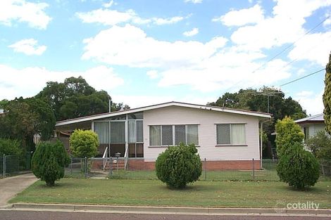 38 Vivian St, Eastern Heights, QLD 4305