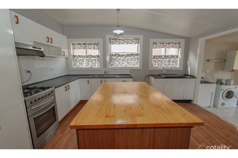 Property photo of 16 Lewins Street South Bathurst NSW 2795