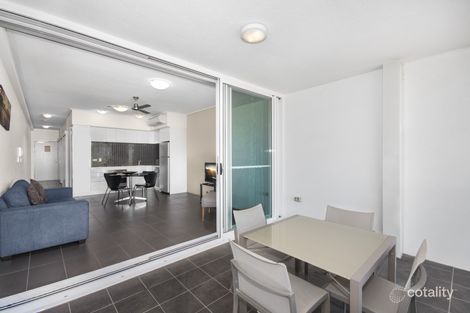 Property photo of 26/2-4 Kingsway Place Townsville City QLD 4810