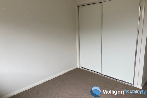 Property photo of 21 Bellfrog Street Fletcher NSW 2287
