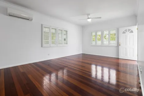 Property photo of 19 Octantis Street Coorparoo QLD 4151