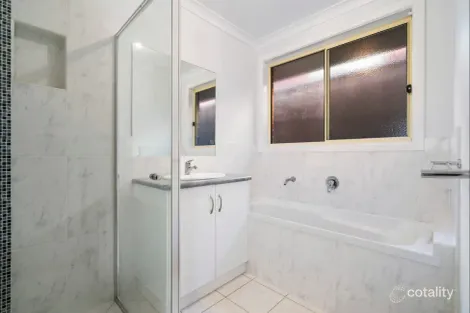 Property photo of 15 St Levans Place Lavington NSW 2641