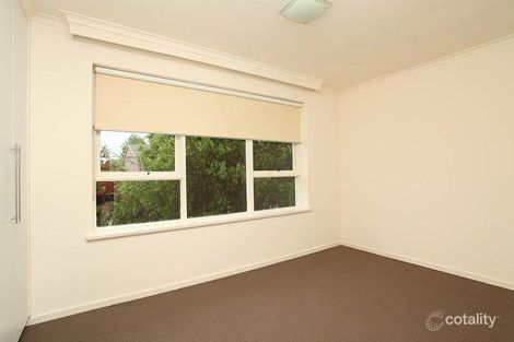 Property photo of 2/19 Trevascus Street Caulfield South VIC 3162