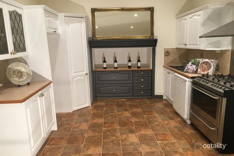 Property photo of 24 Hastings Road Hawthorn East VIC 3123