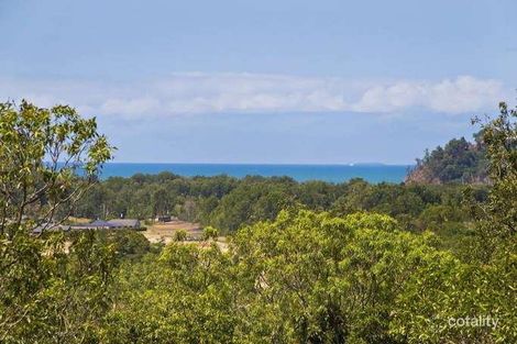 148-150 Panguna St, Trinity Beach, QLD 4879