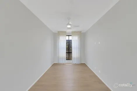 Property photo of 32 Goulburn Crescent South Ripley QLD 4306