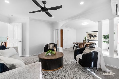 Property photo of 27 Dorsal Drive Birkdale QLD 4159