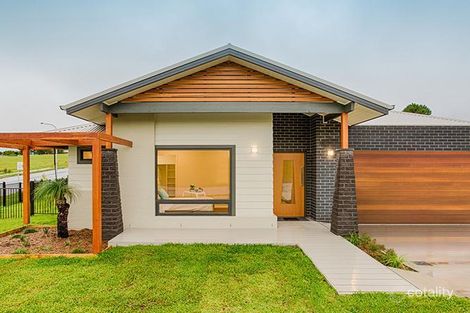 24 Macksville Heights Dr, Macksville, NSW 2447