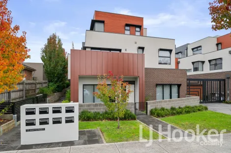 Property photo of 4/13 May Street Doncaster East VIC 3109