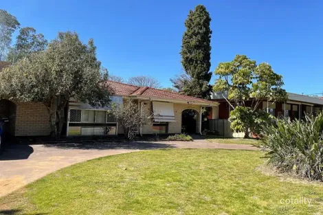 33 Lefroy St, Moora, WA 6510