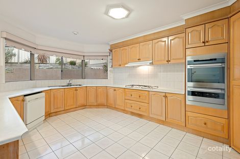 Property photo of 2 Peartree Court Doncaster East VIC 3109
