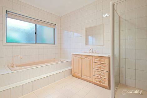 Property photo of 2 Peartree Court Doncaster East VIC 3109